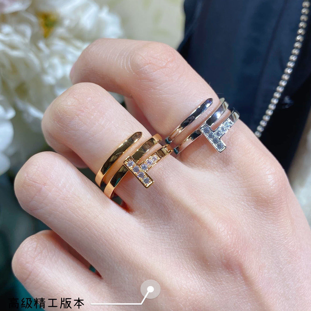 Tiffany Moissanite Square Ring - 18K Gold