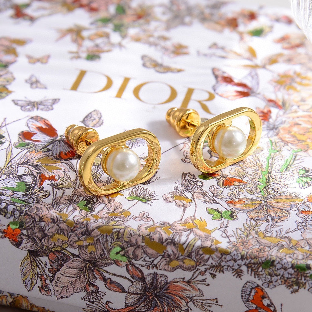 Dior Petit Jolie Mini Stud Earrings