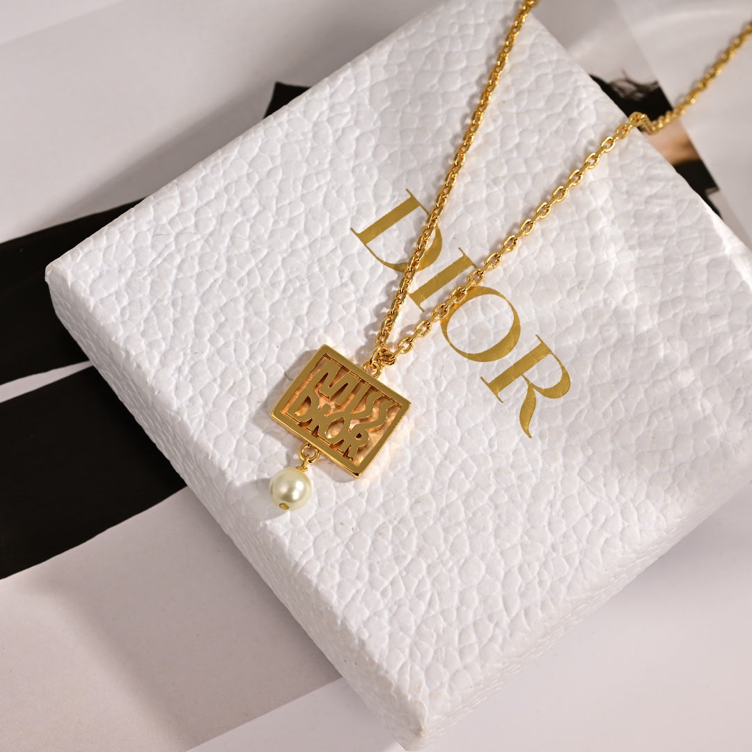 Dior Miss Necklace