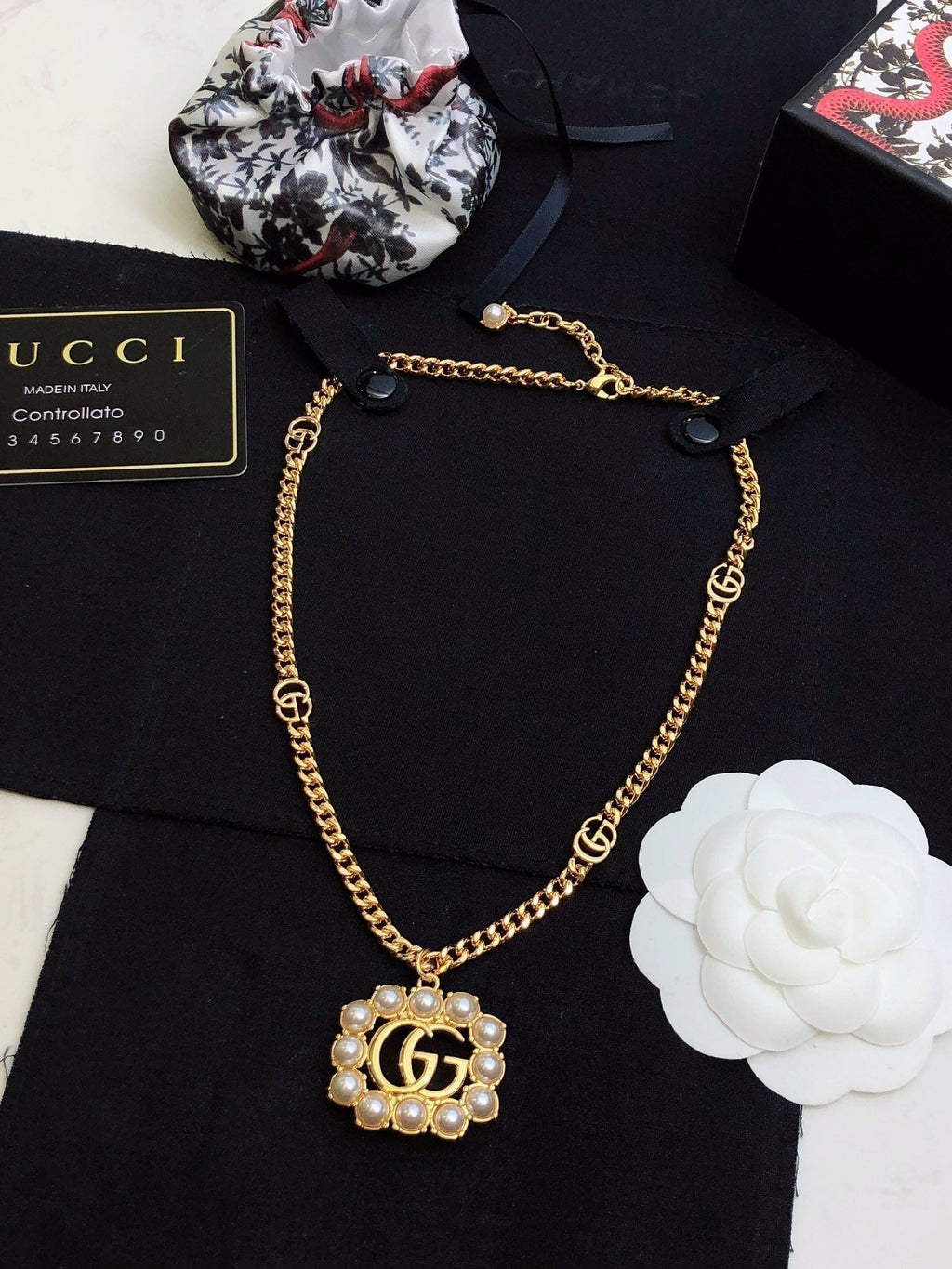 Gucci Double G Pearl Double G Necklace