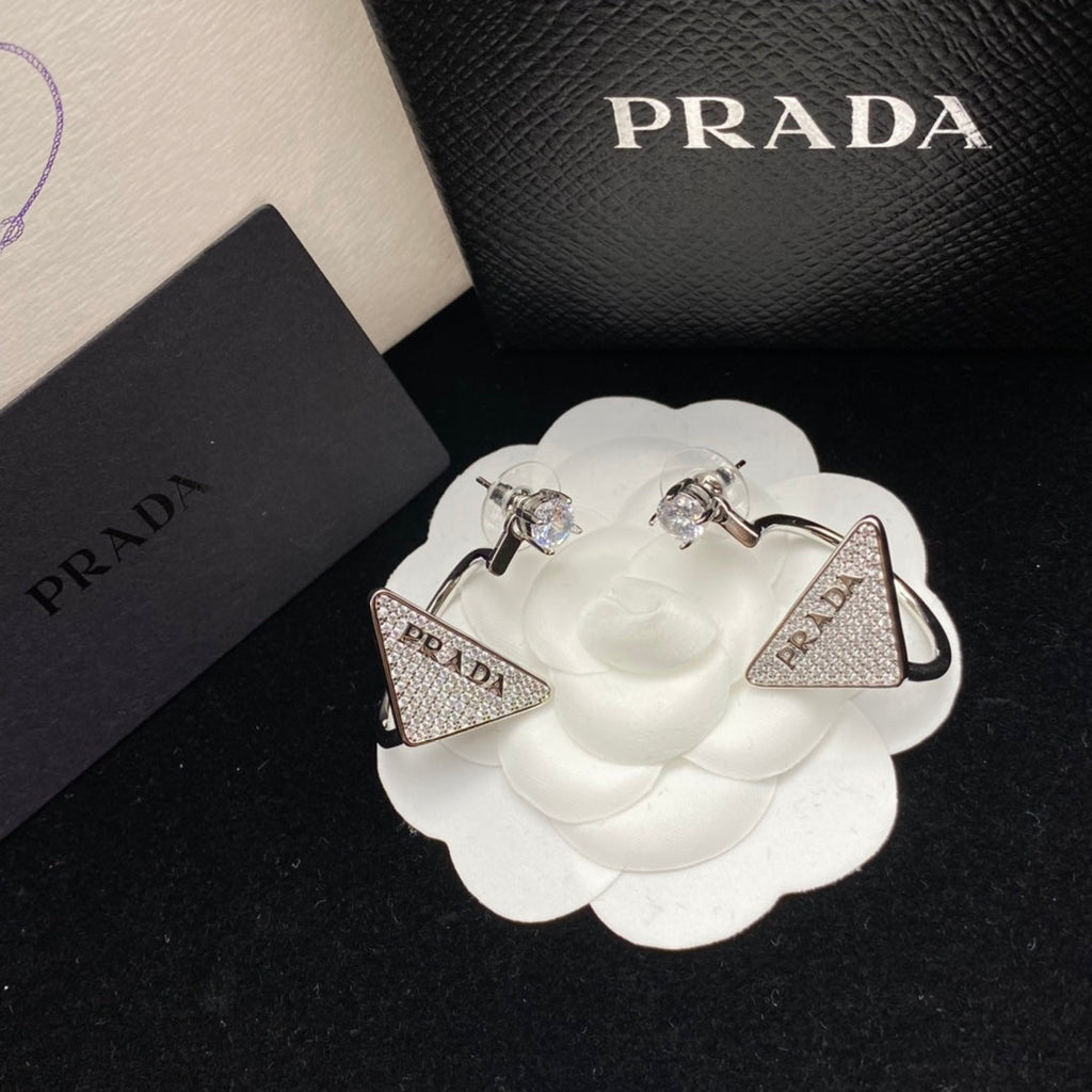 Diamond Earrings - 18K White Gold