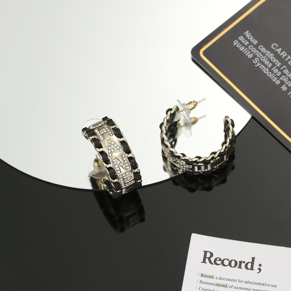 Chanel Strass Earrings - 18K Yellow Gold