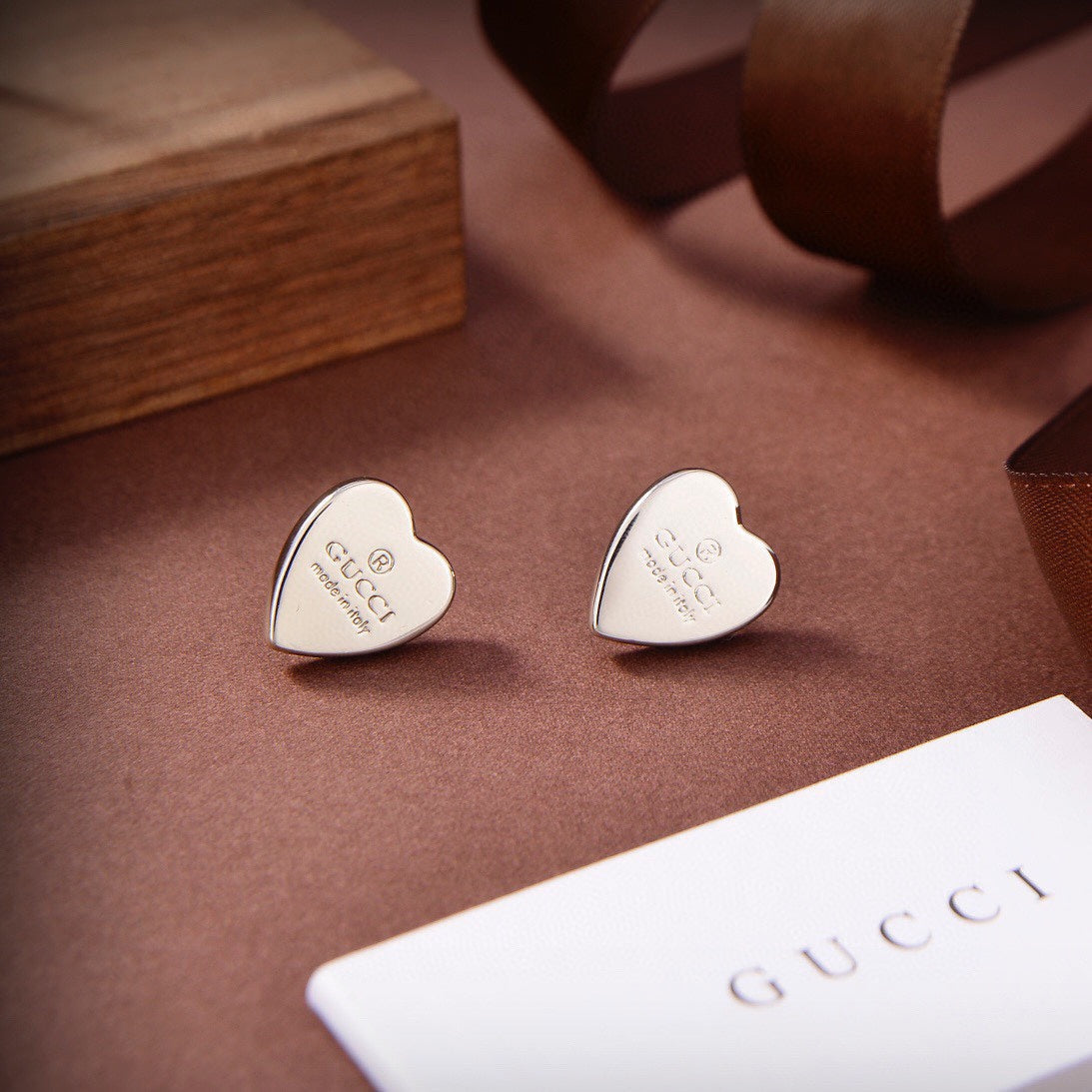 Gucci Double G Heart Earrings - 18K White Gold