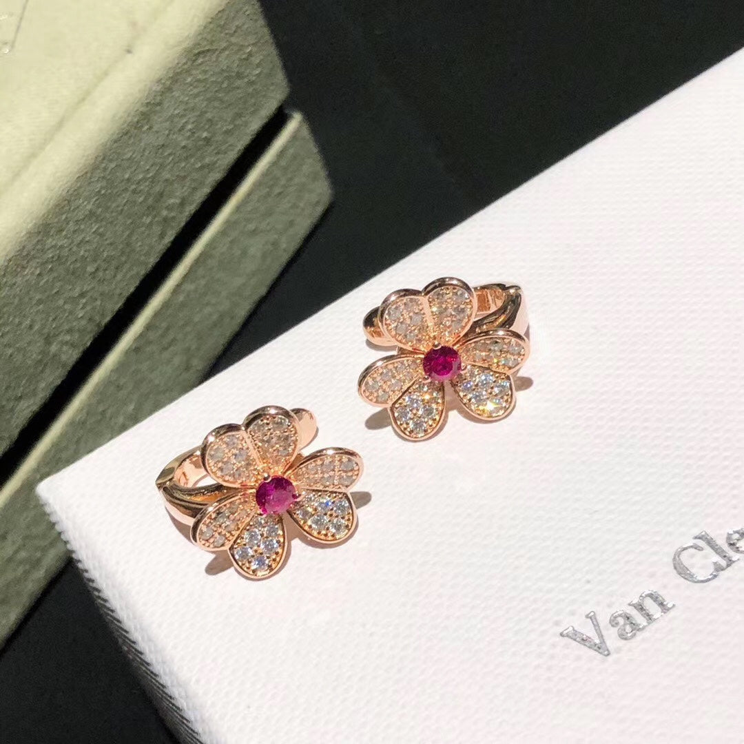 Frivole Pink Sapphire Earrings - 18K Gold