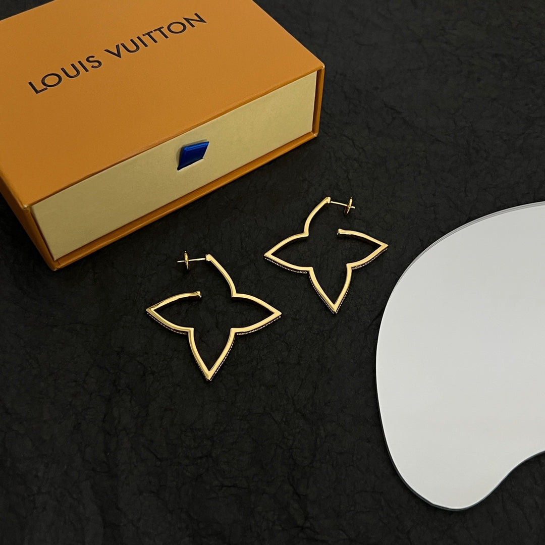 Louis Vuitton Debuts Blossom Earrings - 18K Yellow Gold