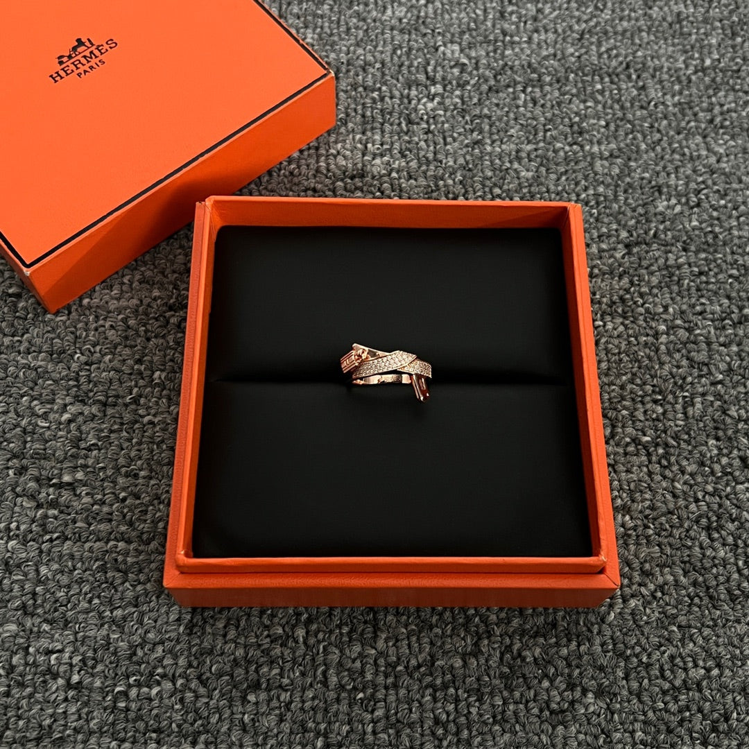 Hermes Kelly Gavroche Diamond Ring - 18K Gold