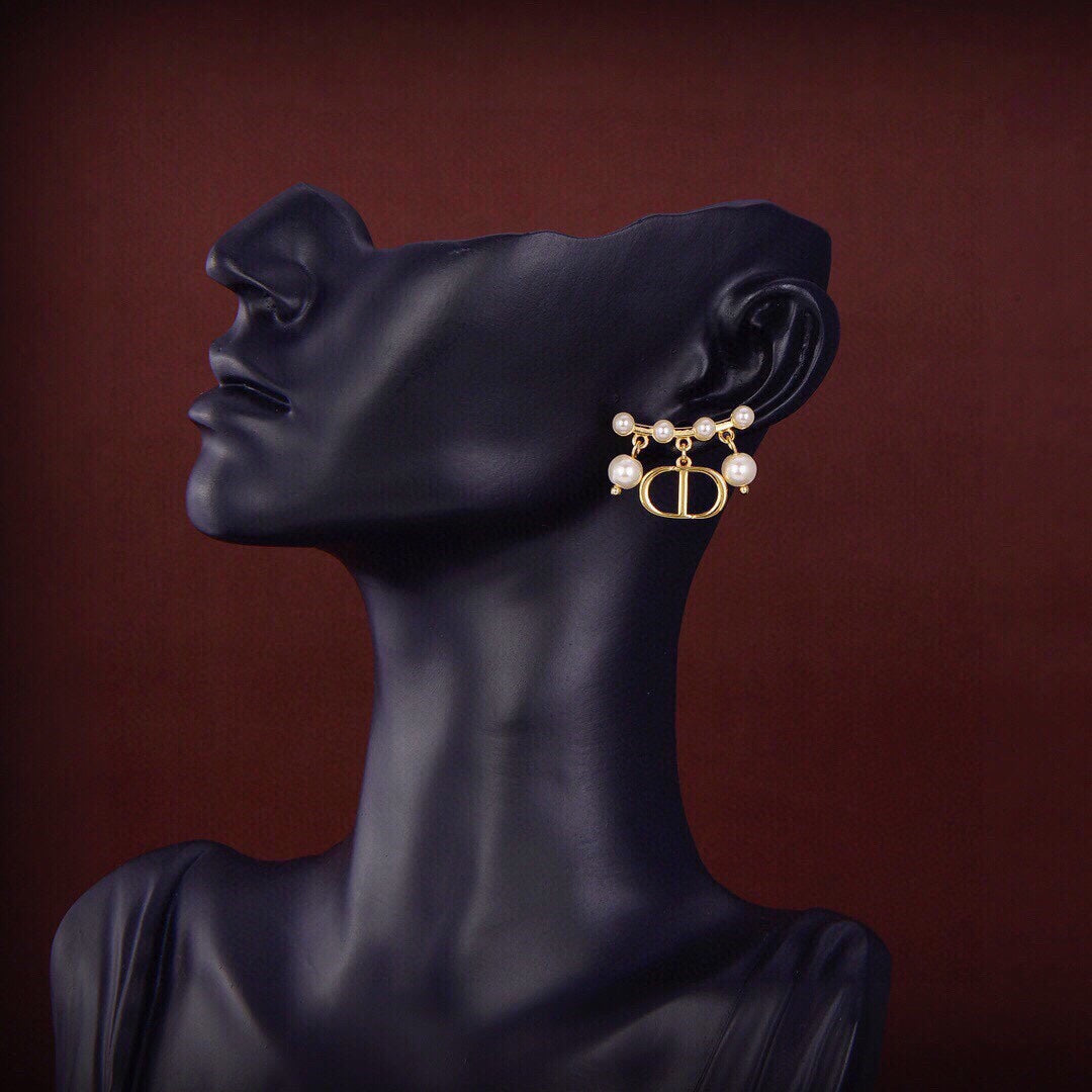 Dior Tribales Pearl Earrings