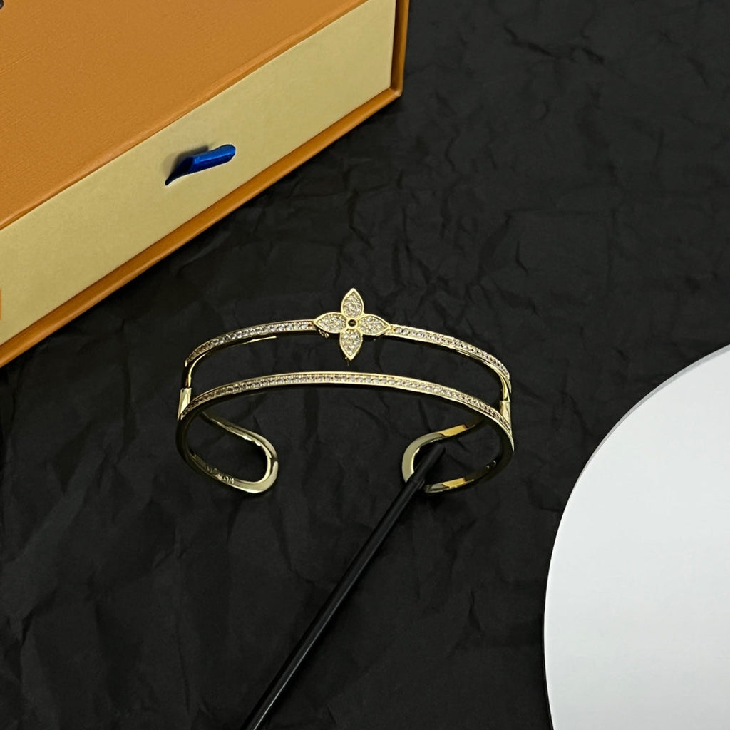 Louis Vuitton Idylle Blossom Two-Row Bracelet