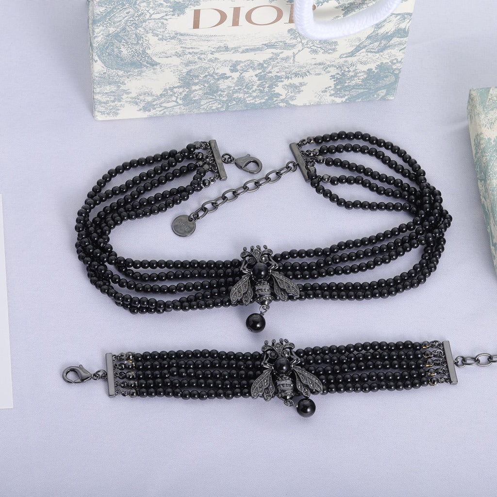Dior Bee Black Pearls Chain Necklace