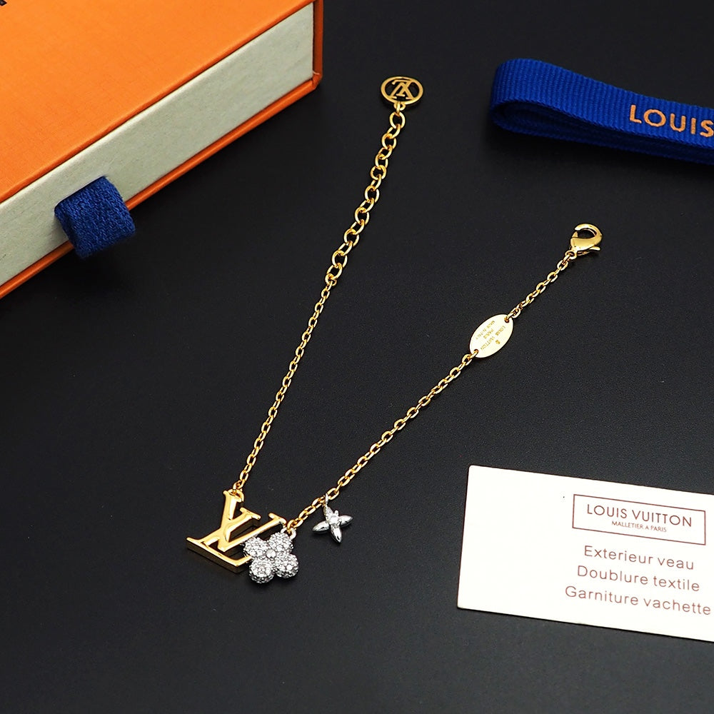 Louis Vuitton Gram Diamond Bracelet