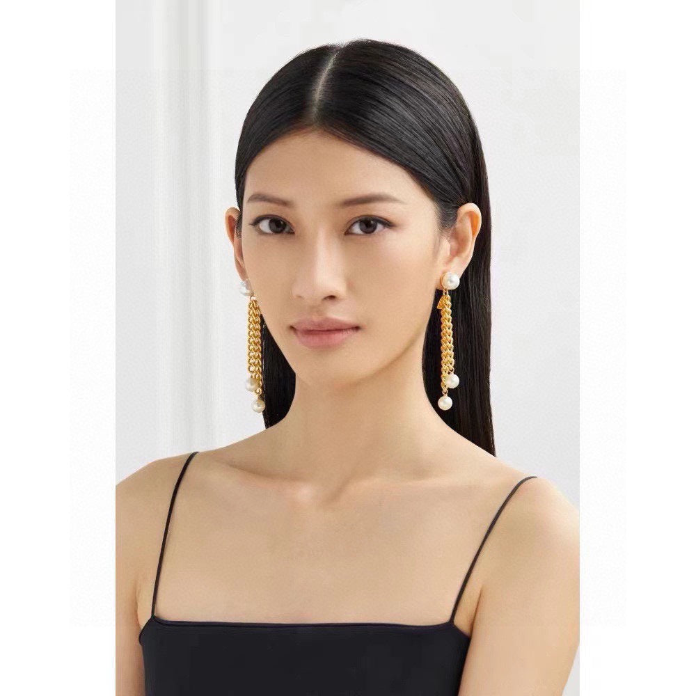 Celine Triomphe Long Earrings - 18K Yellow Gold