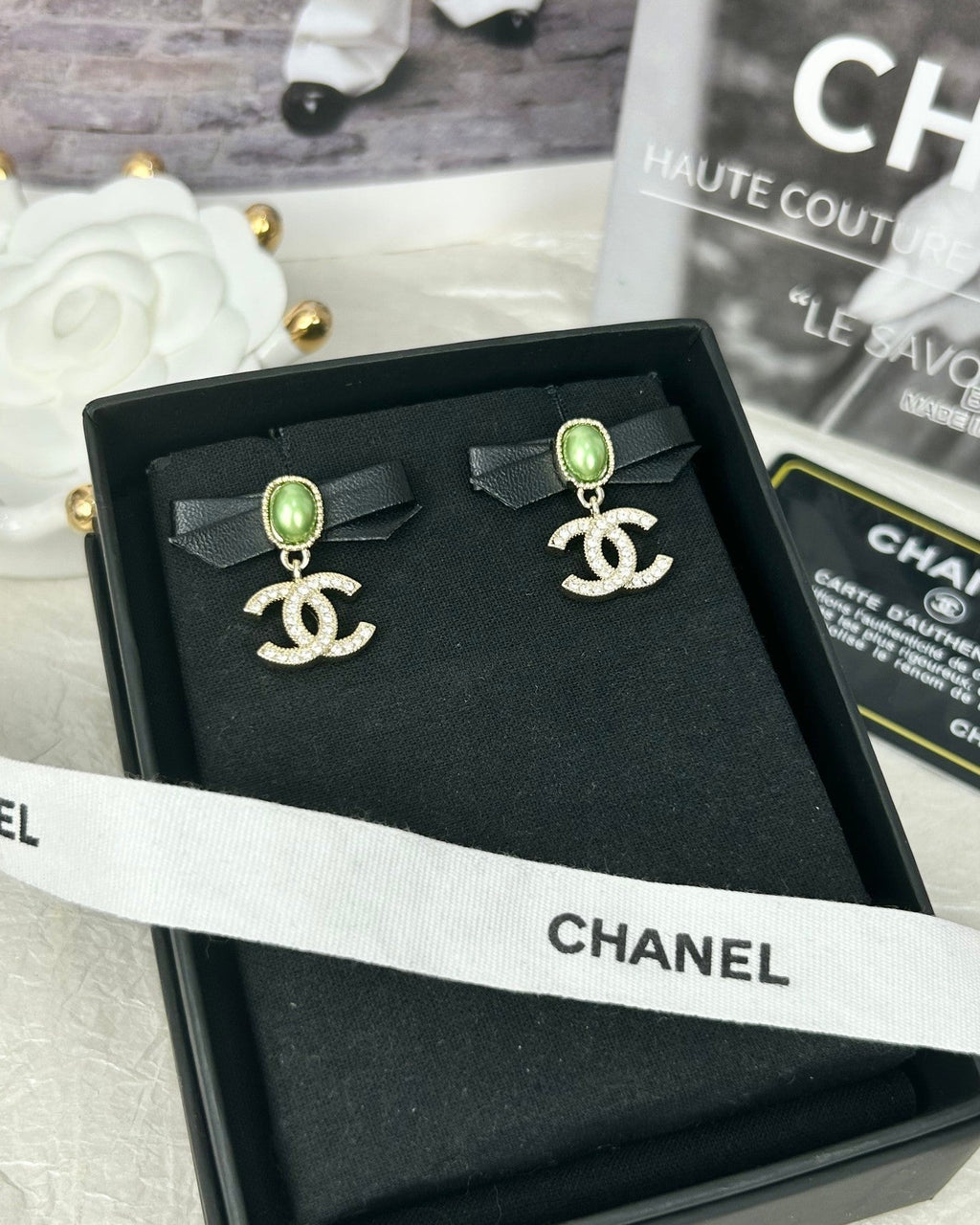 Chanel Bow Earrings - 18K Yellow Gold