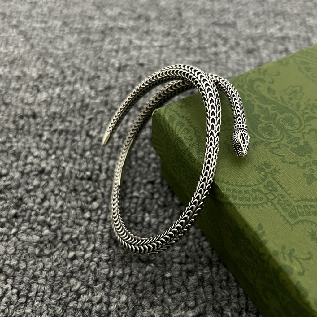 Gucci Double G Ggard Snake Bracelet