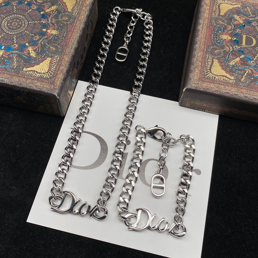 Dior Love Chain Necklace