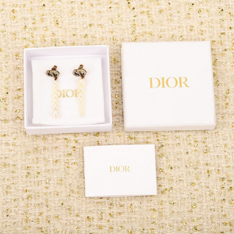 Dior Long Pearl Earrings - 18K Yellow Gold