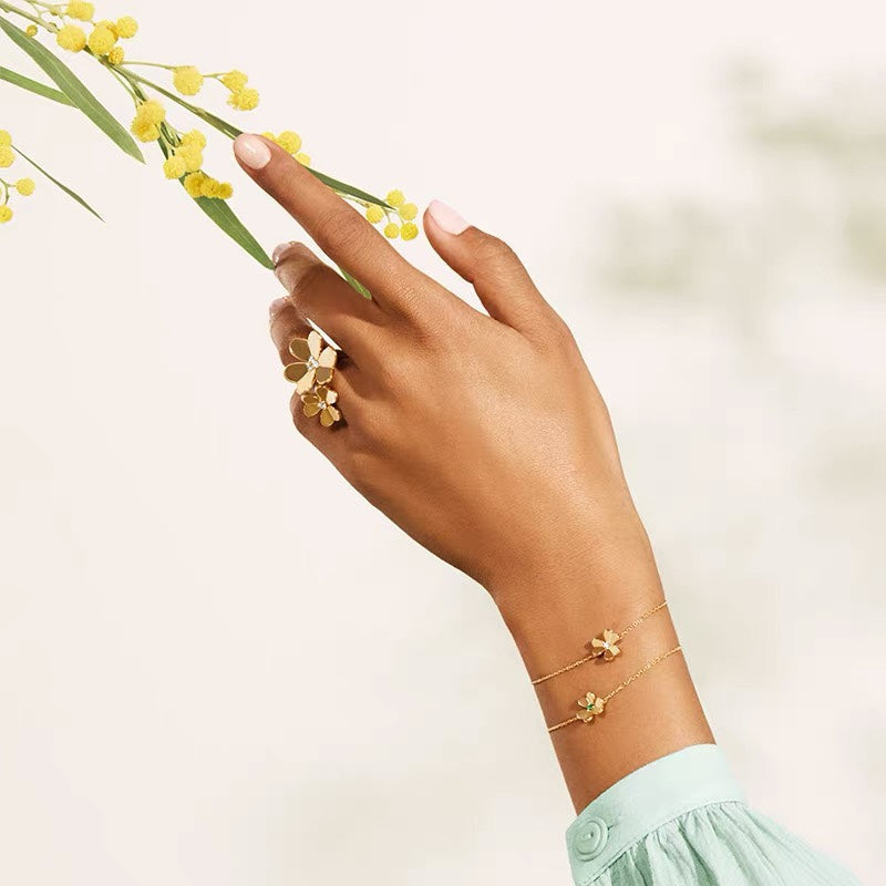 Frivole Emerald Bracelet - 18K Gold