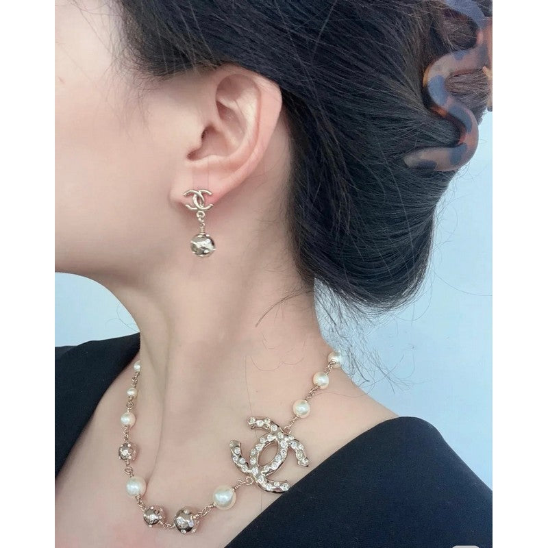 Chanel White Pearl Necklace