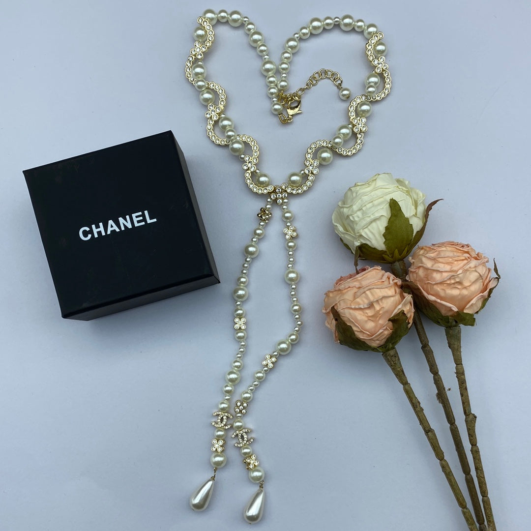 Chanel Pearl Chain Necklace