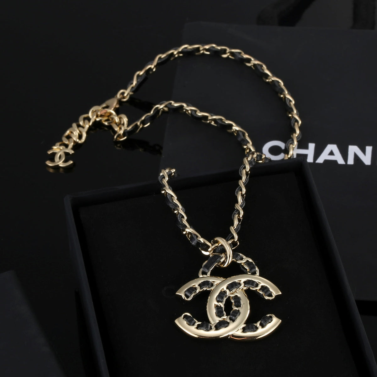 Chanel Strass Leather Necklace