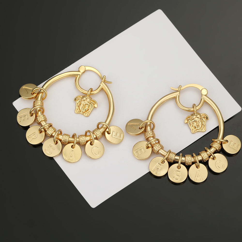 Vers Circle Earrings - 18K Yellow Gold