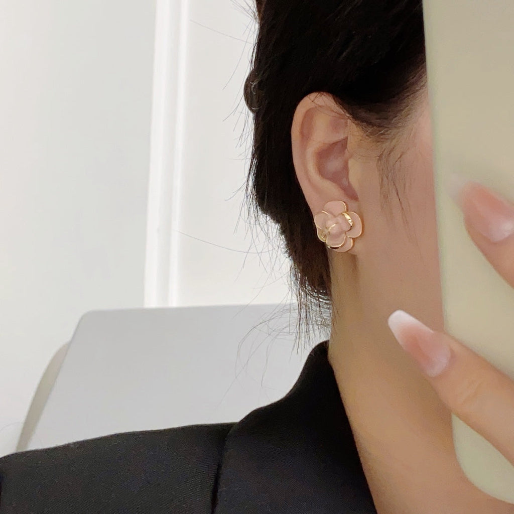 Chanel Camellia Earrings - 18K Yellow Gold