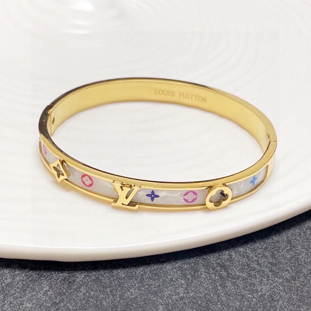 Louis Vuitton Pearl Bracelet