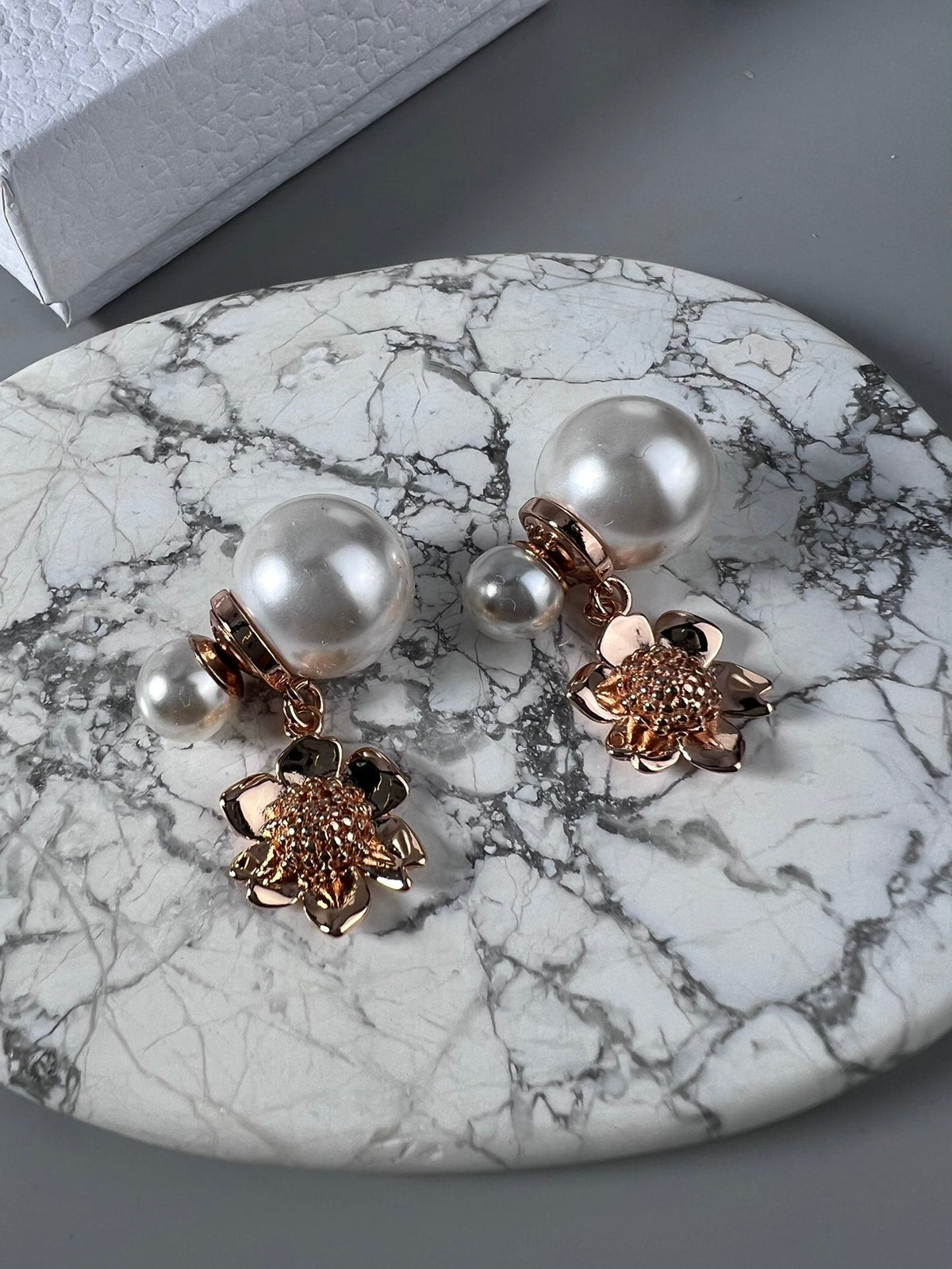 Dior Vintage Flower Pearl Earrings