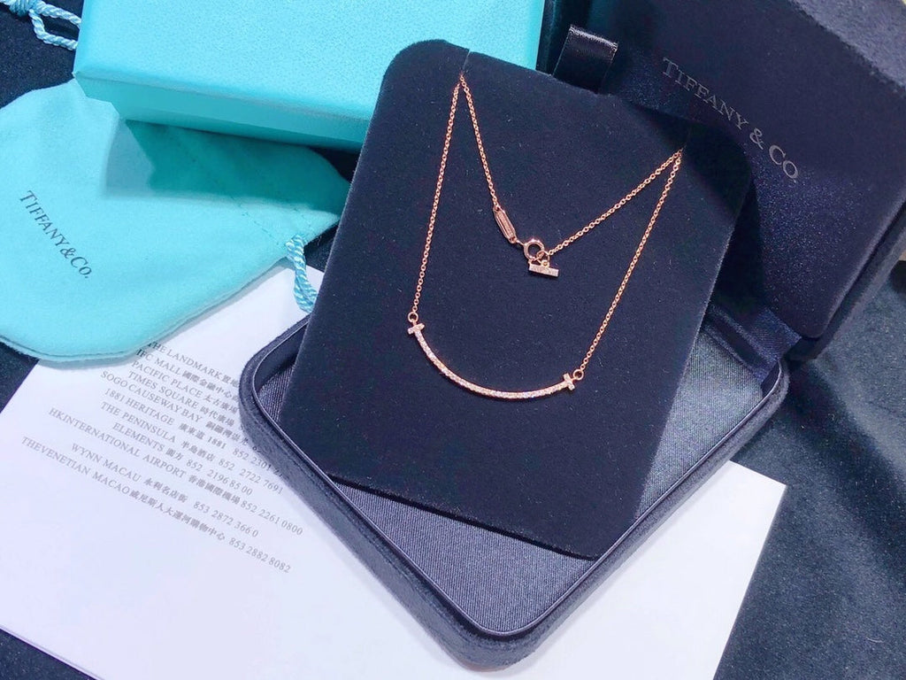 Tiffany Medium Diamond Pendant Necklace