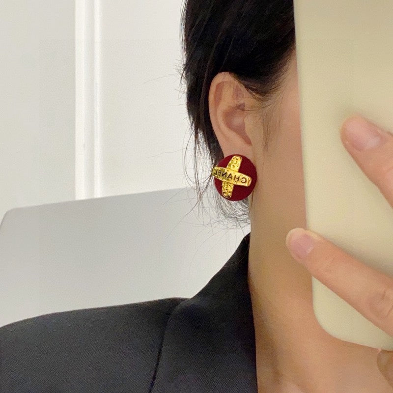 Chanel Red Earrings - 2 cm Height - 18K Yellow Gold