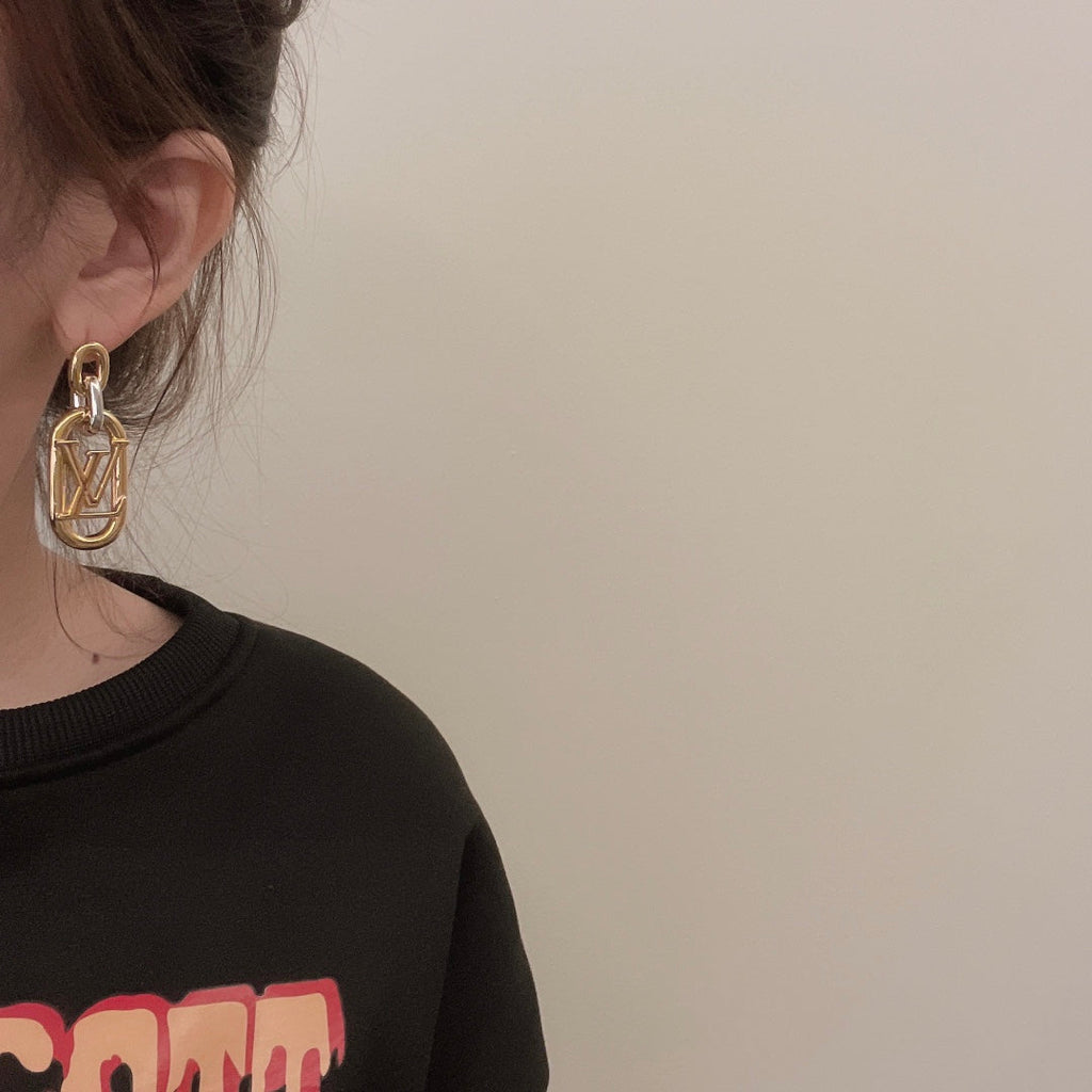 Louis Vuitton My Everyday Chain Earrings - 18K Yellow Gold