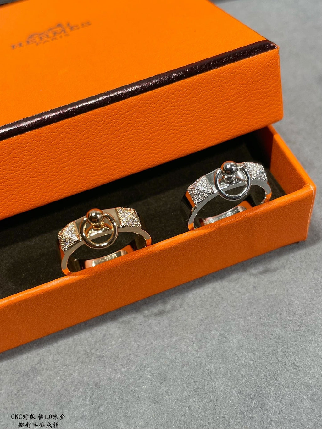 Hermes Collier De Chien Lock Moissanite Ring - 18K Gold