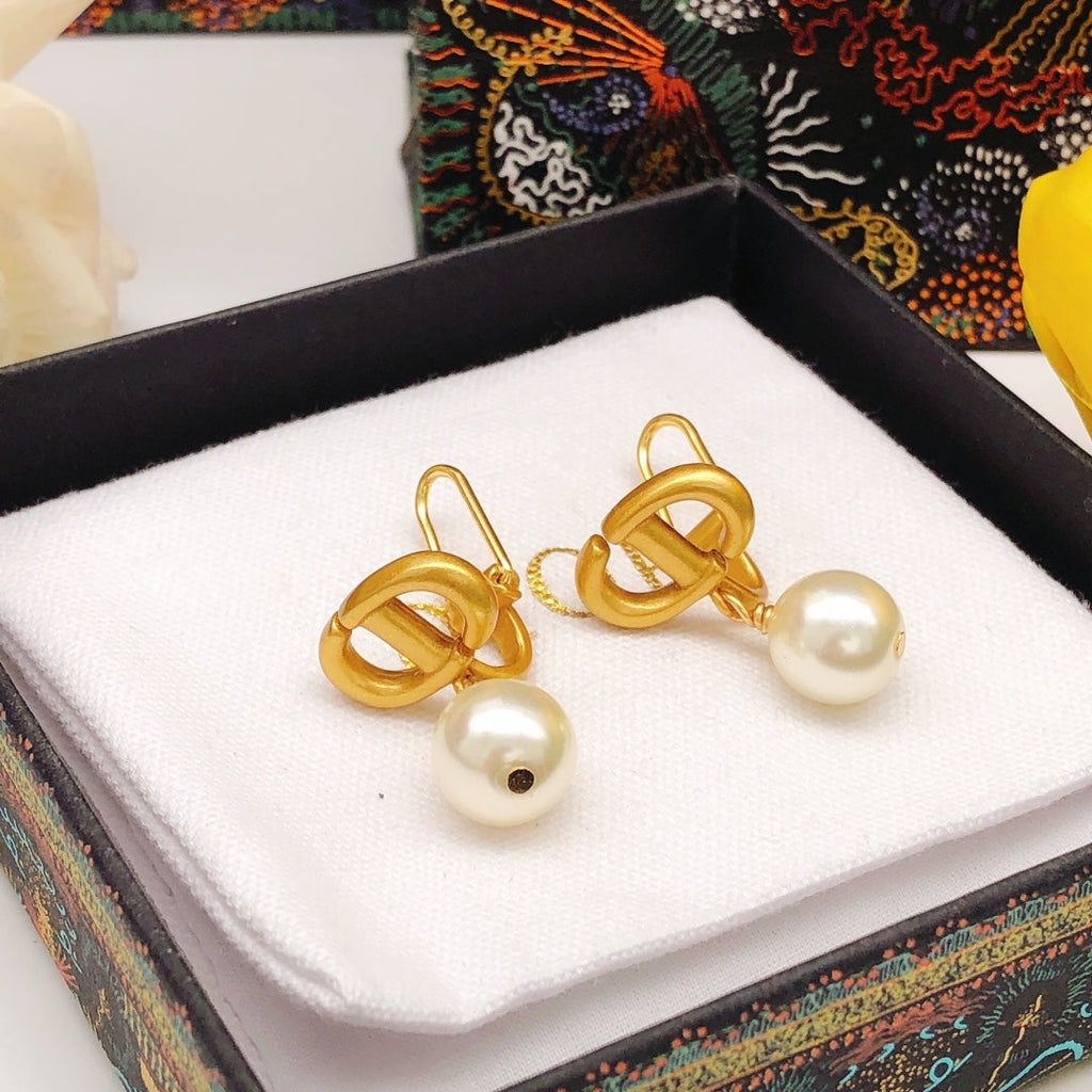 Dior Tribales Pearl Earrings