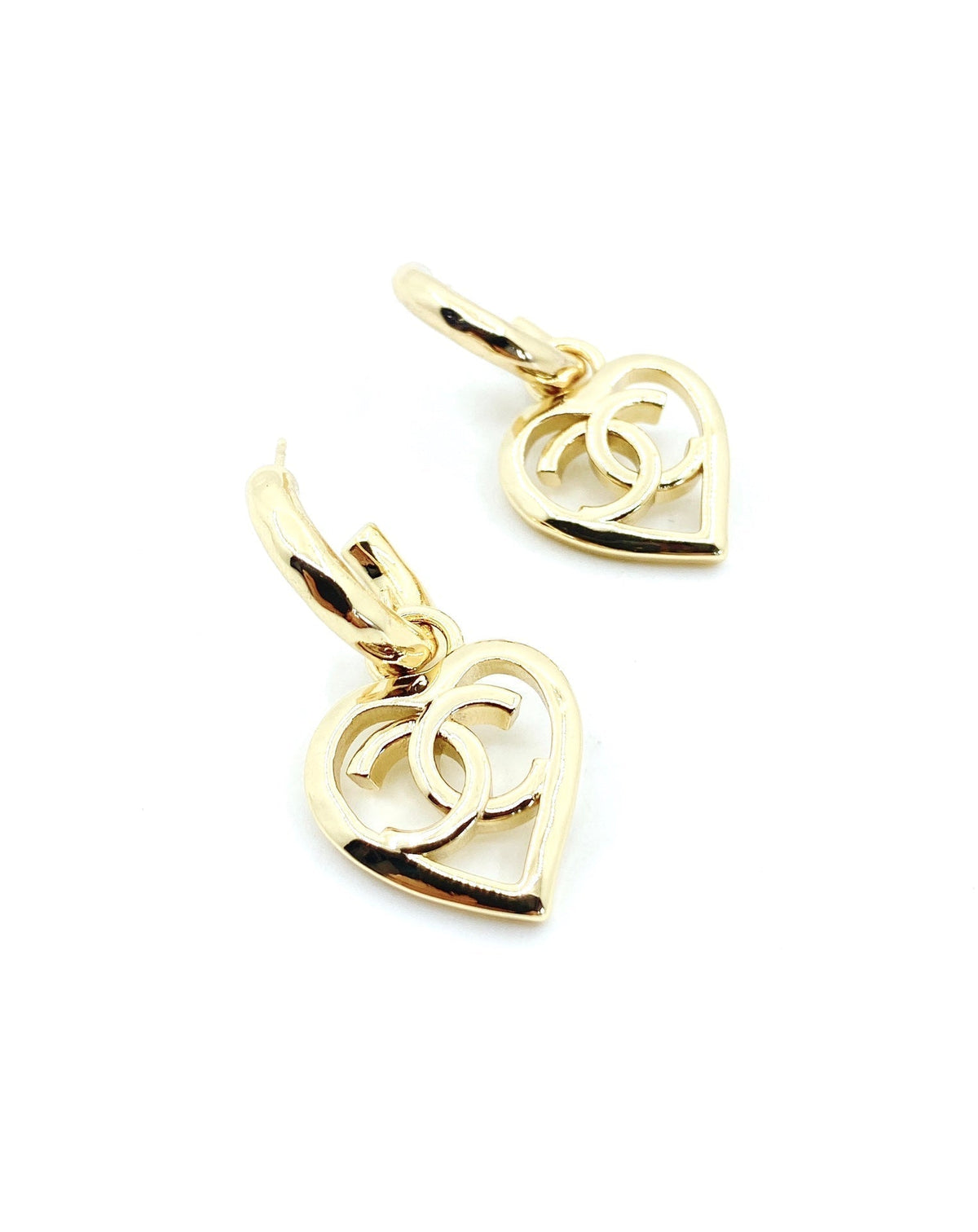 Chanel Heart Pendant Earrings - 18K Yellow Gold