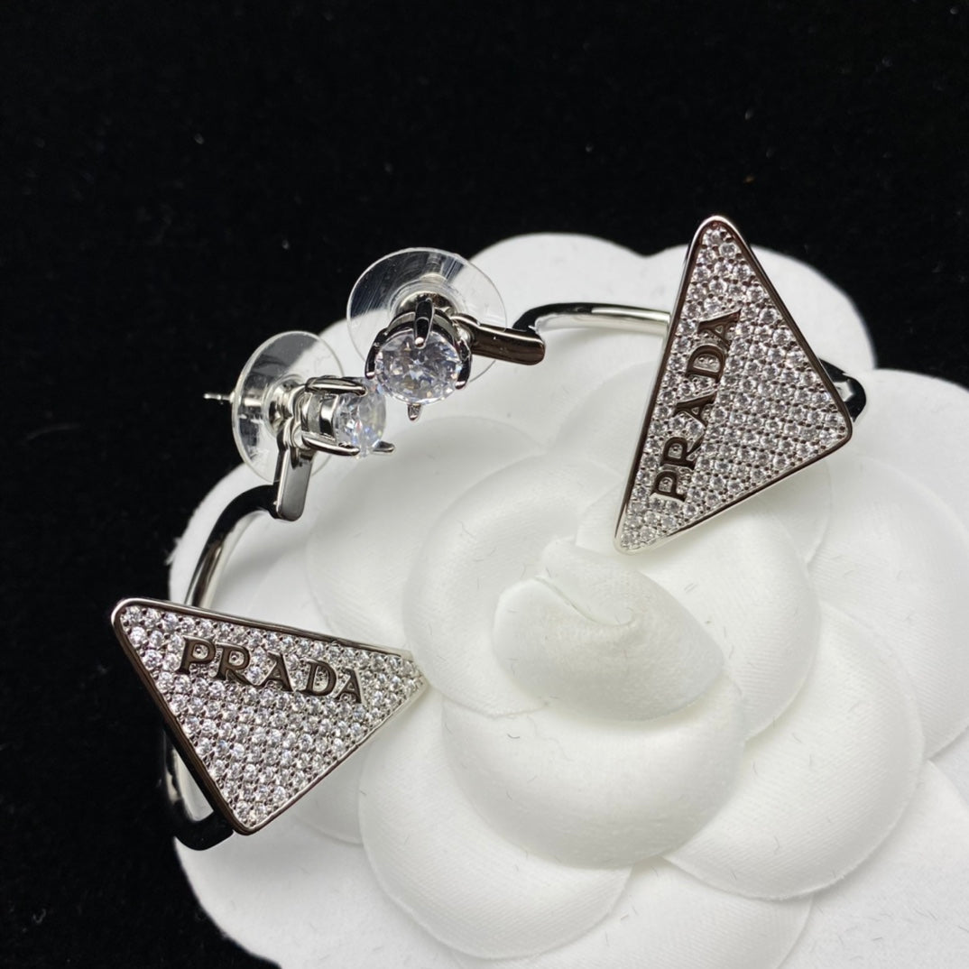 Diamond Earrings - 18K White Gold