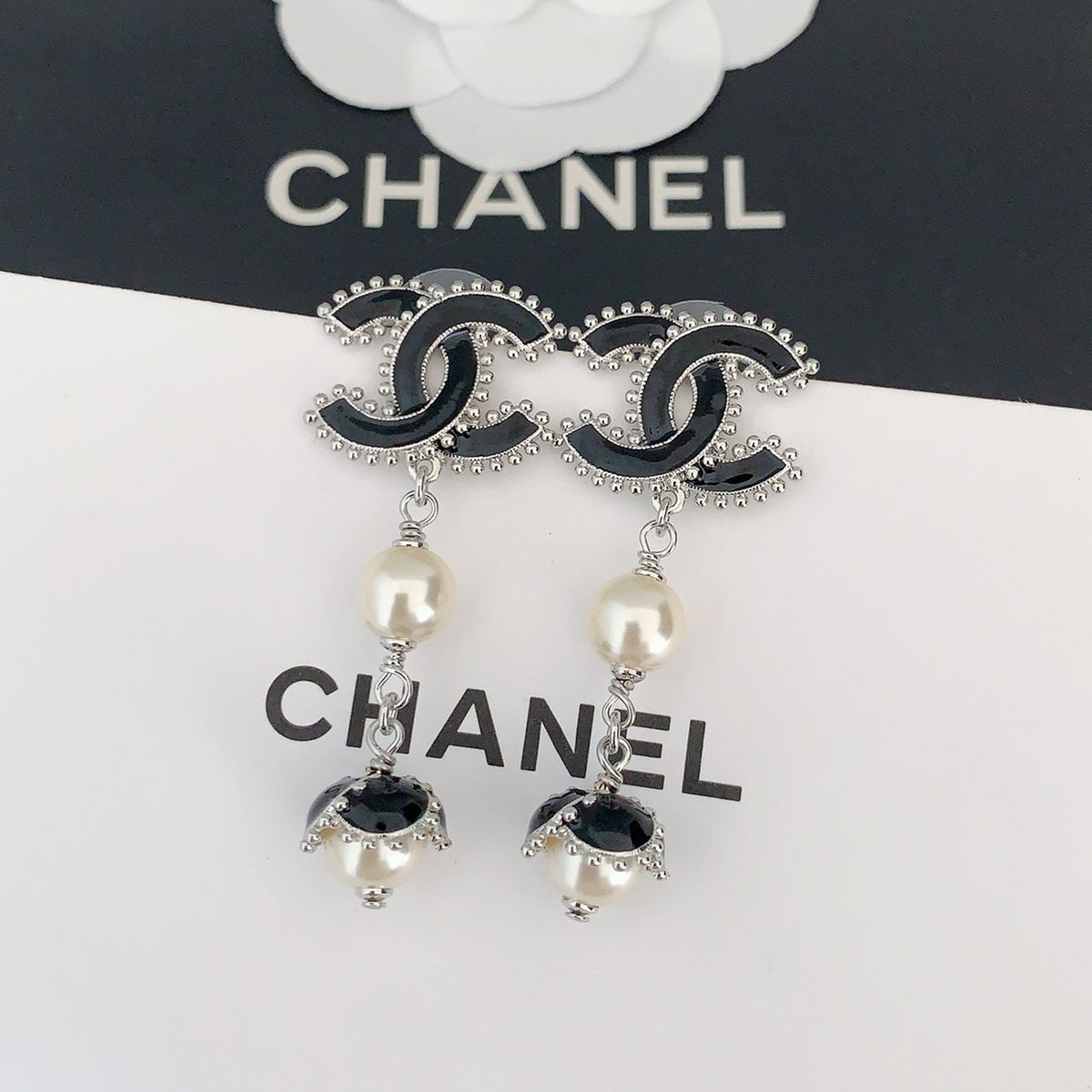 Chanel Pearl Crystal Earrings - 18K White Gold