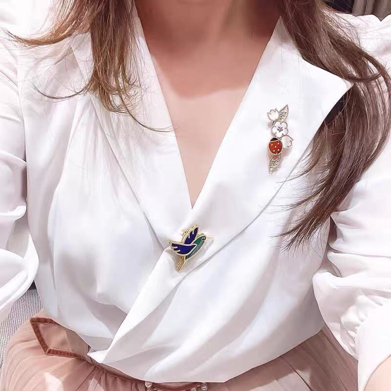 Lucky Spring Clip Brooch