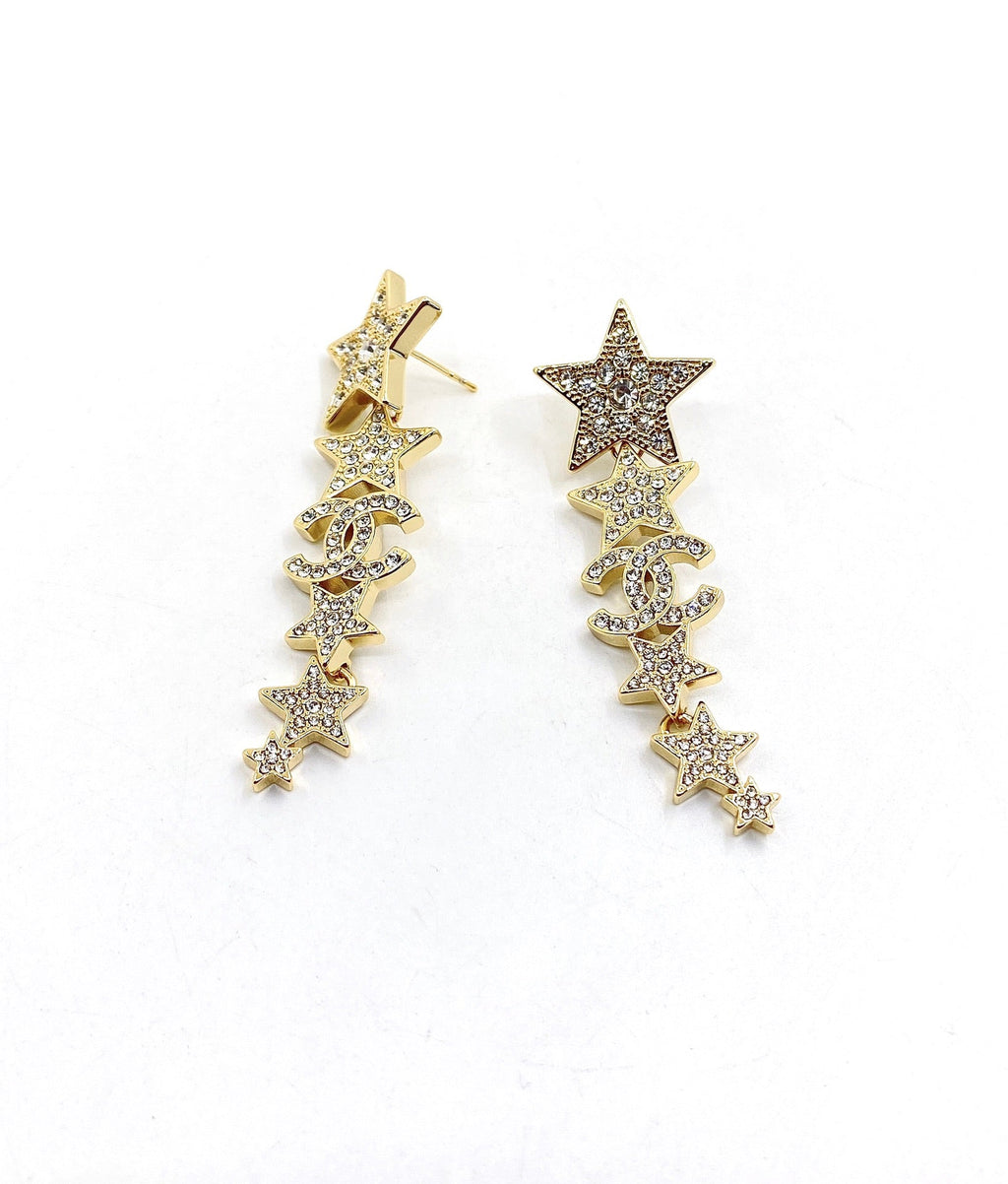 Chanel Star Diamonds Long Earrings - 18K Yellow Gold