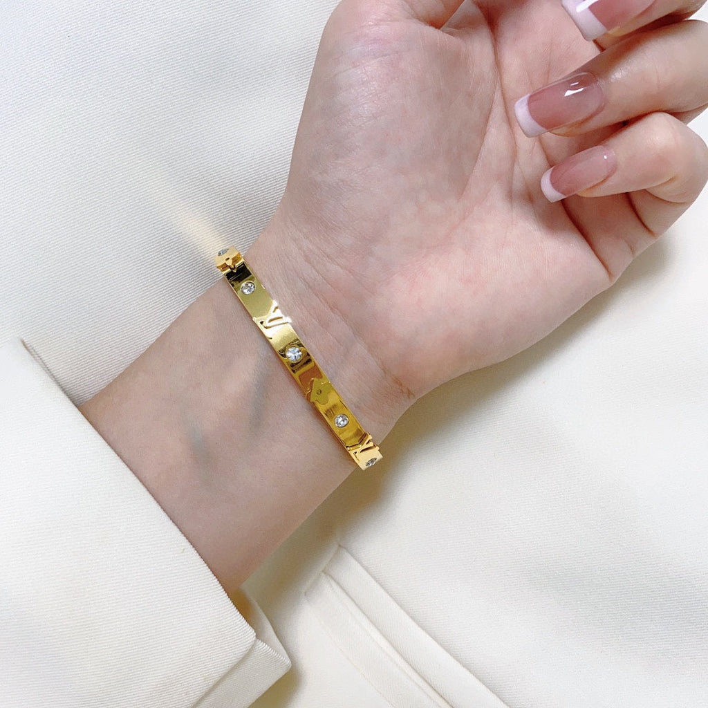 Louis Vuitton Diamond Bracelet