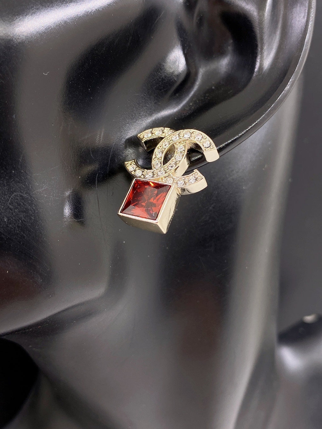 Chanel Red Crystal Earrings - 18K Yellow Gold