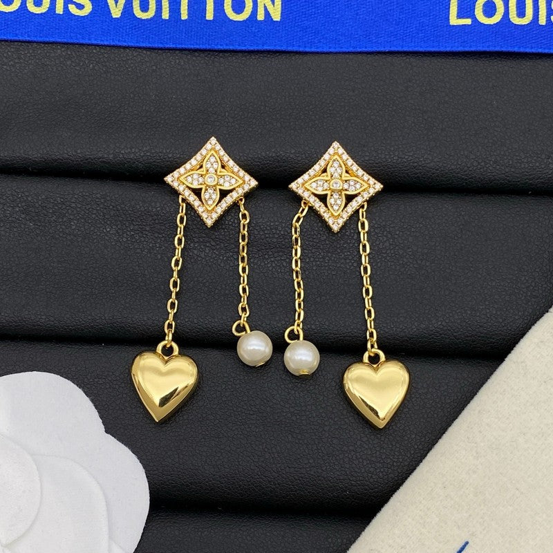 Louis Vuitton Pearl Diamond Drop Earrings - 18K Gold