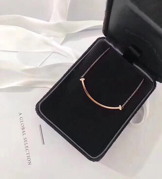 Tiffany Medium Diamond Pendant Necklace