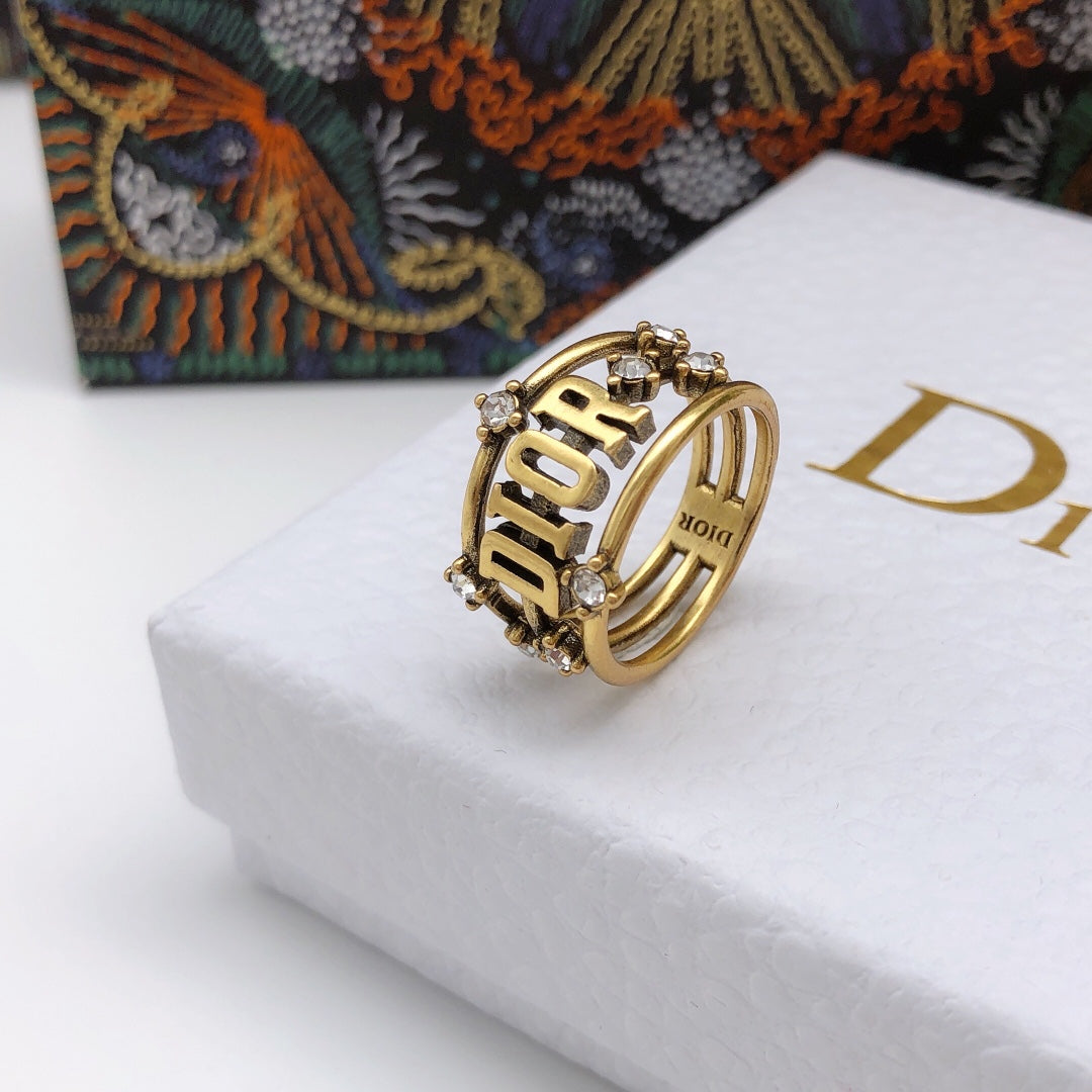 Dior Vintage Crystal Ring - 18K Yellow Gold