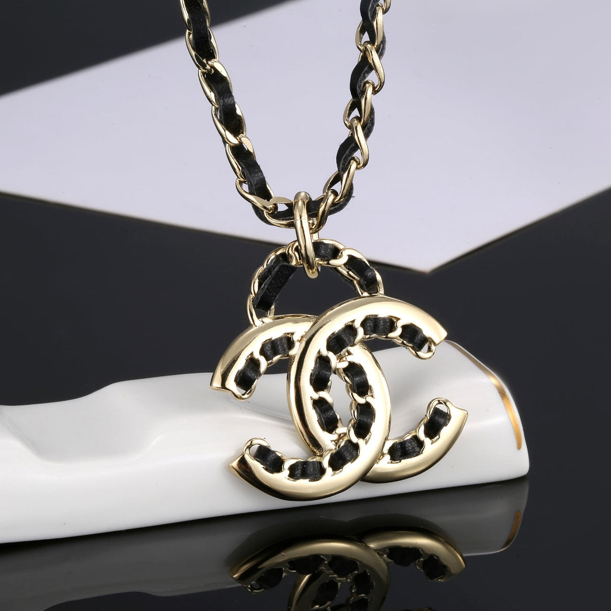 Chanel Strass Leather Necklace