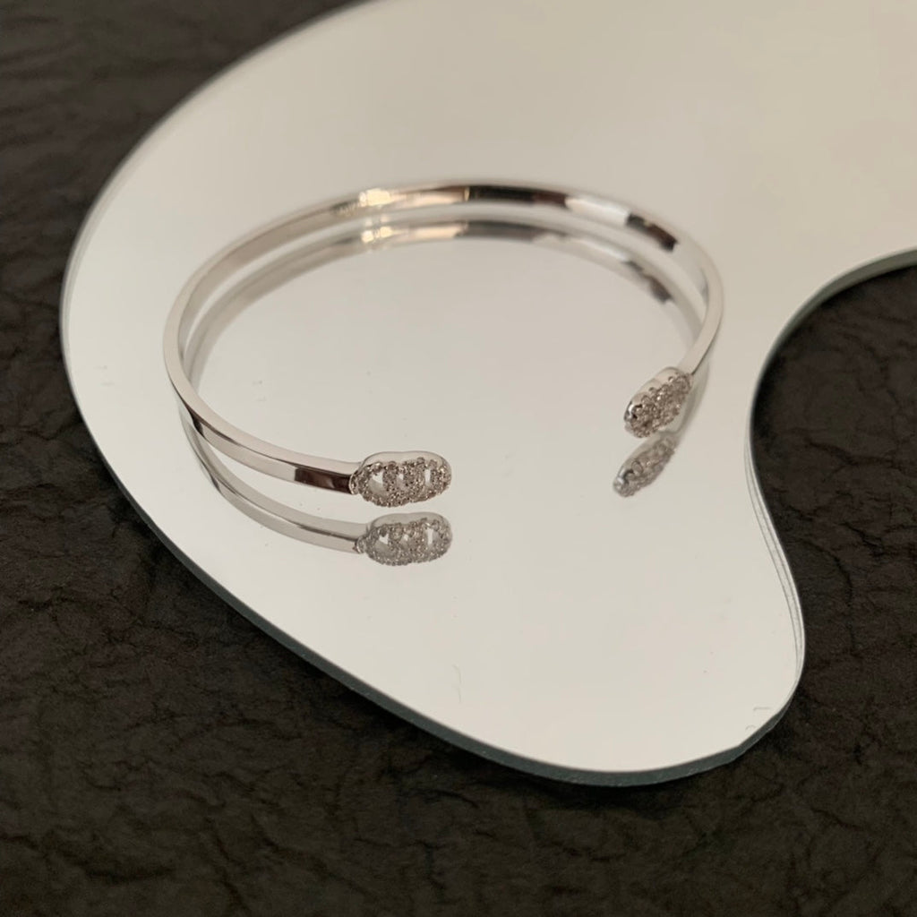 Gucci Double G Running Diamond Cuff Bracelet