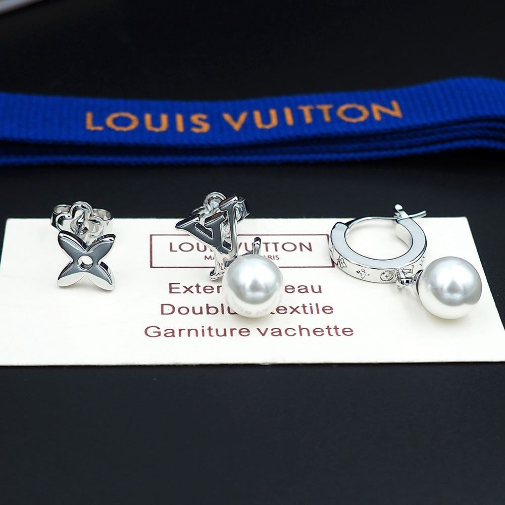 Louis Vuitton Monogram Pearl Earrings - 18K White Gold