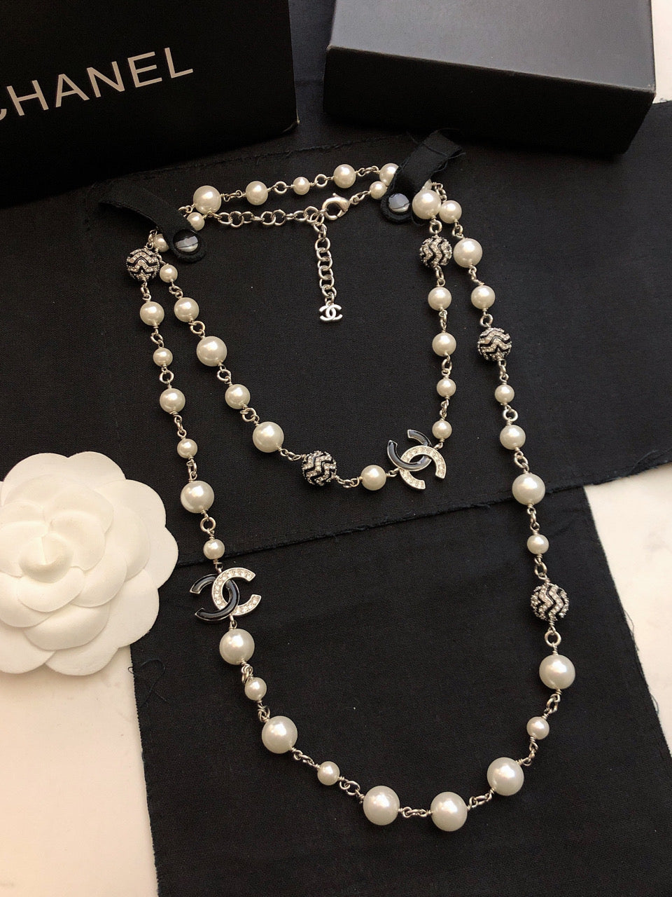 Chanel Star Pearls Long Necklace