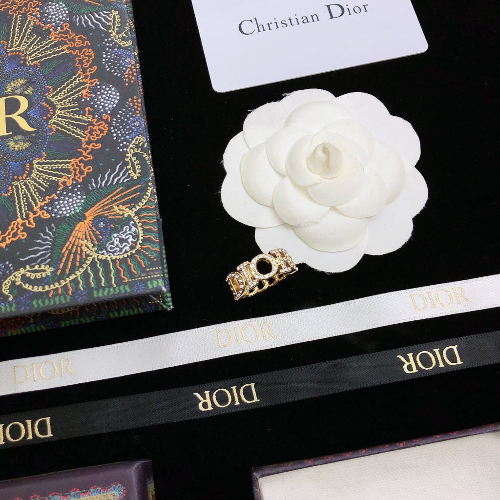 Dior Revolution Chain Ring - 18K Yellow Gold