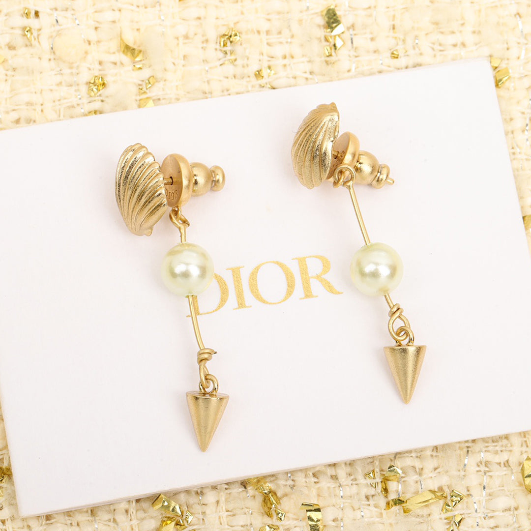 Dior Pearl Pendant Earrings