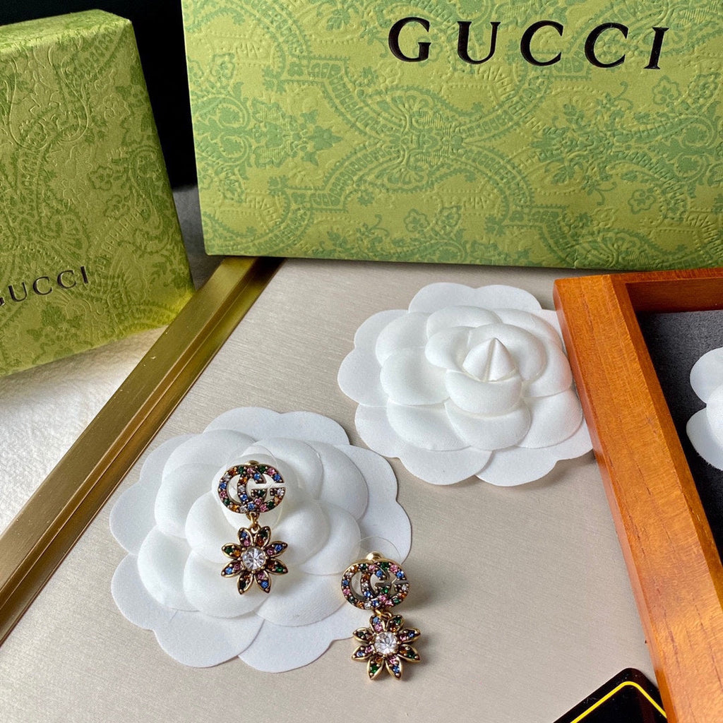 Gucci Double G Flower Pendant Earrings - 18K Yellow Gold