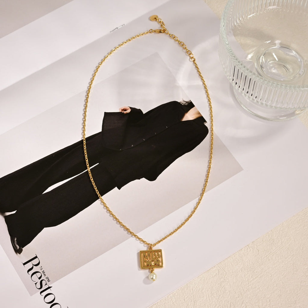 Dior Miss Necklace